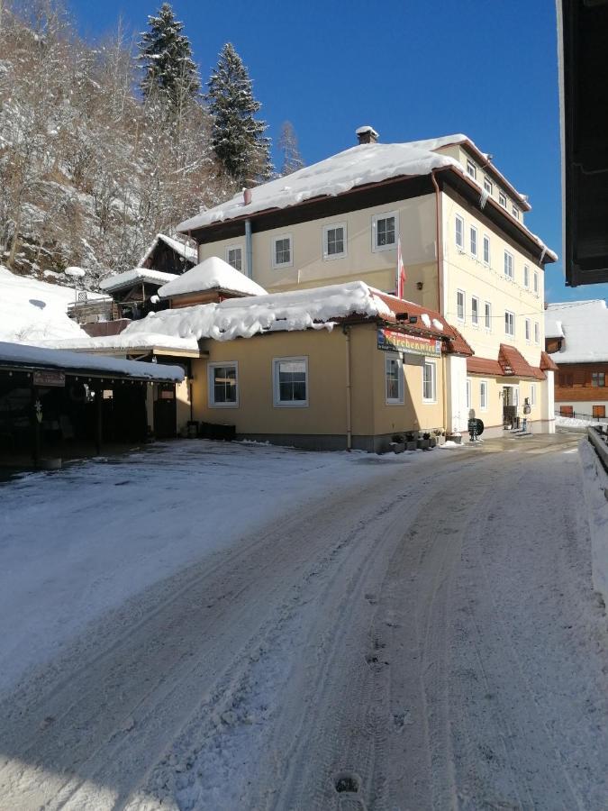 Hotel Kirchenwirt バド クラインキルヒハイム エクステリア 写真
