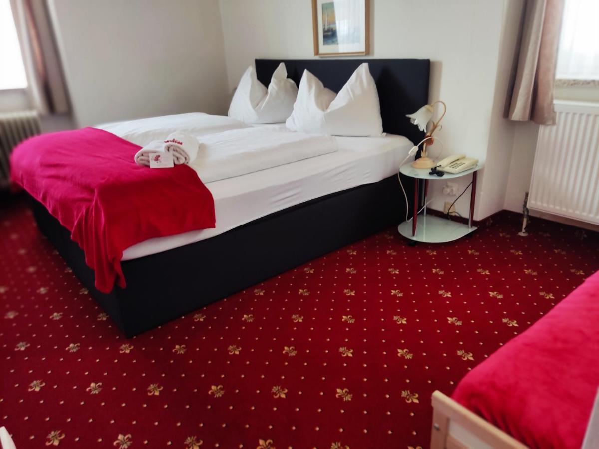 Hotel Kirchenwirt バド クラインキルヒハイム エクステリア 写真
