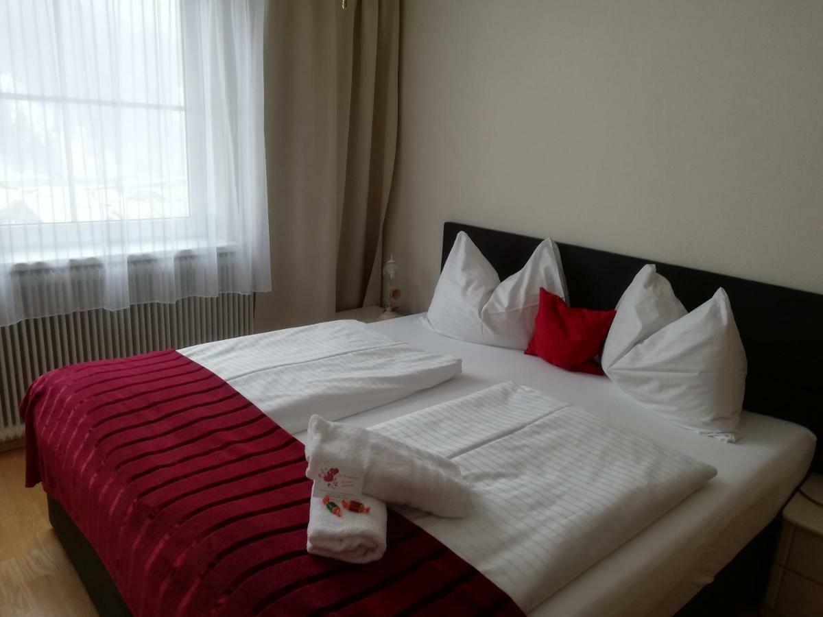 Hotel Kirchenwirt バド クラインキルヒハイム エクステリア 写真
